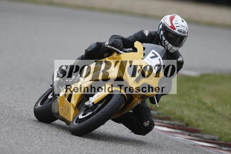 Archiv-2025/06 18.04.2025 Speer Racing ADR/Gruppe gelb/77